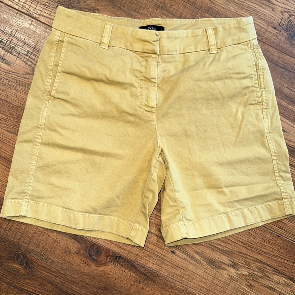 Size 4 J. Crew Tan Shorts. Super Cute